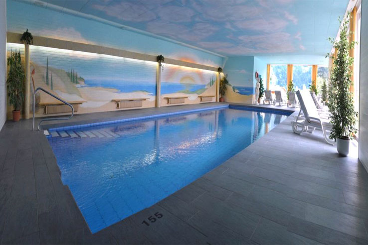 Romantik Hotel Schweizerhof, swimming pool